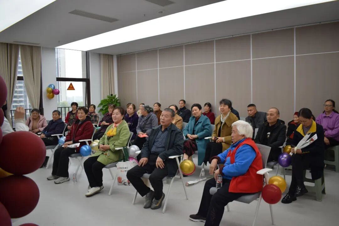 切实守护老年群体网上庄闲平台官网栏目
